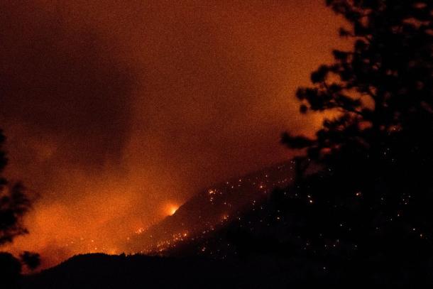Fires rage in a number of mountains